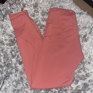 Peach Colored Lulu Lemon Align Leggings